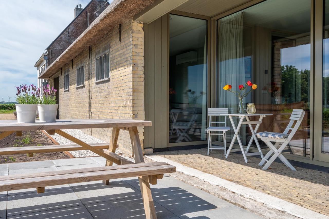 Appartement De Dageraad In Monumentale Boerderij 킴스버드 외부 사진