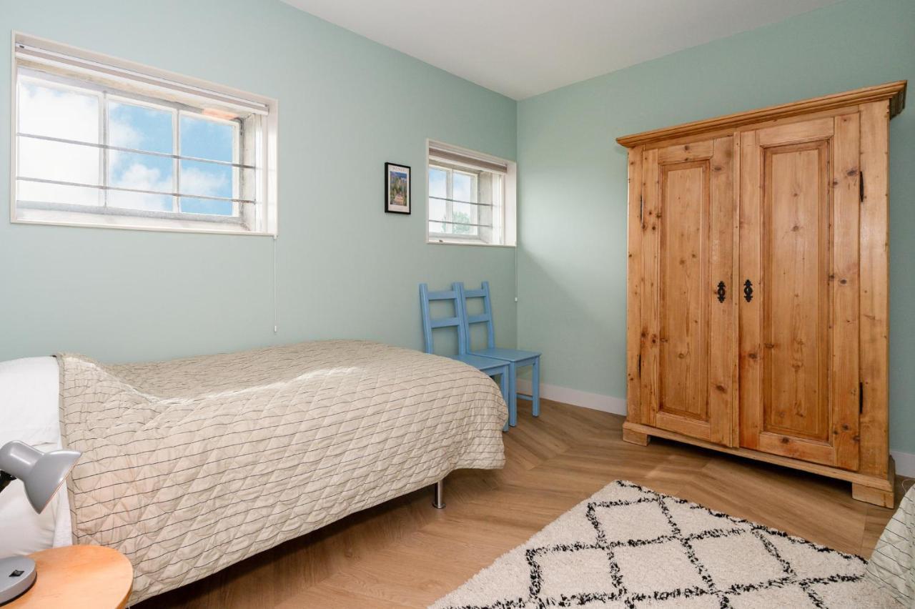 Appartement De Dageraad In Monumentale Boerderij 킴스버드 외부 사진
